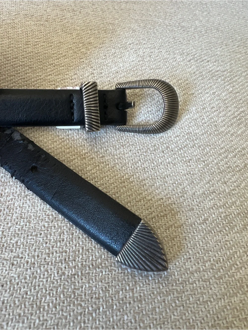Vintage women's thin black belt western w Silver Hardware size L / XL Waist W36